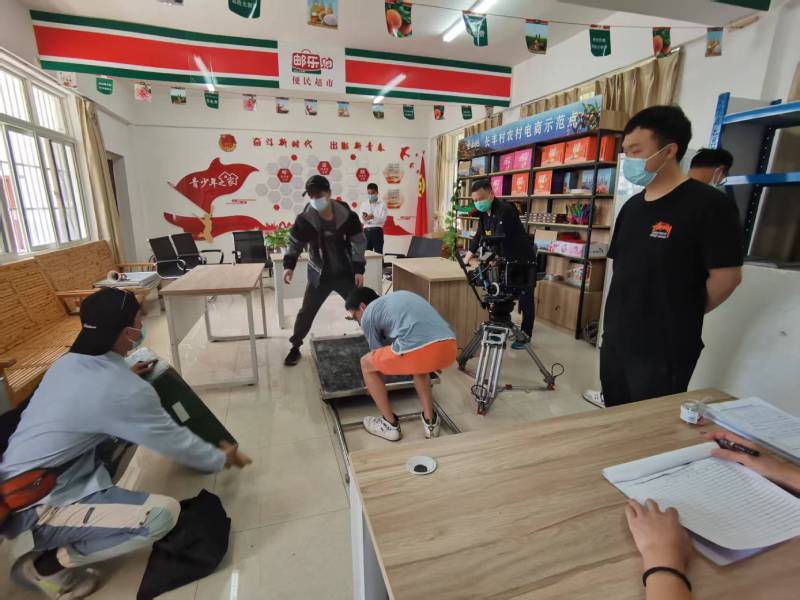 上城区广告片拍摄公司：极简主义践行者，少即是多的视觉哲学